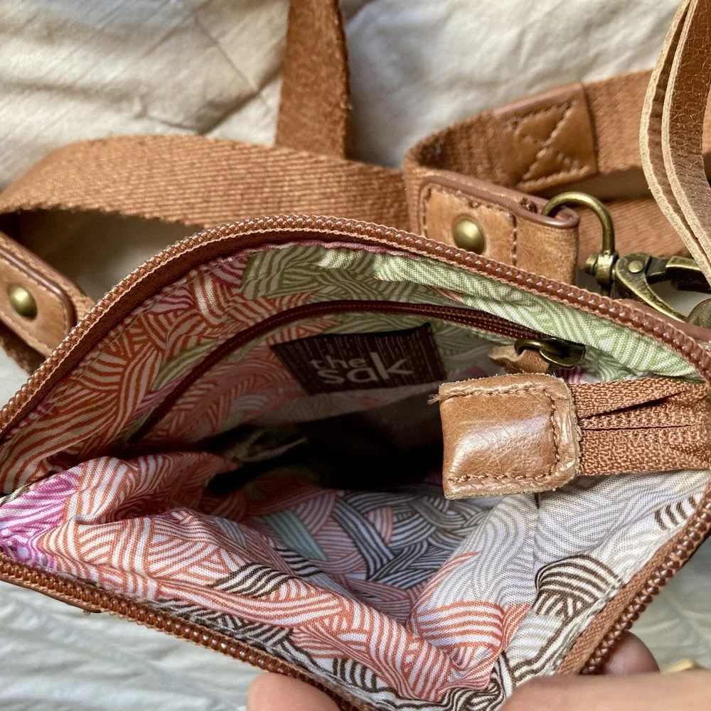 THE SAK Pax Leather Small Crossbody Purse Tribal Brown Convertible Strap Boho